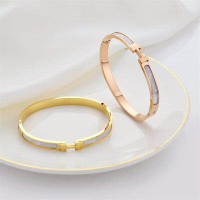 2023 New titanium Steel Inlaid real shell rose Gold H bracelet