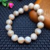 Horseshoe shell single loop bracelet