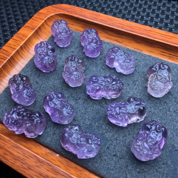 Purple Yellow Crystal Pixiu Small Piece 💕 Specification 18mm ✨ one hundred and two thousand and eighty-nine