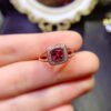 wsxc1698248579589_2 The pure natural magnesium aluminum garnet ring is shipped with a main stone size of 5mm,2510110246