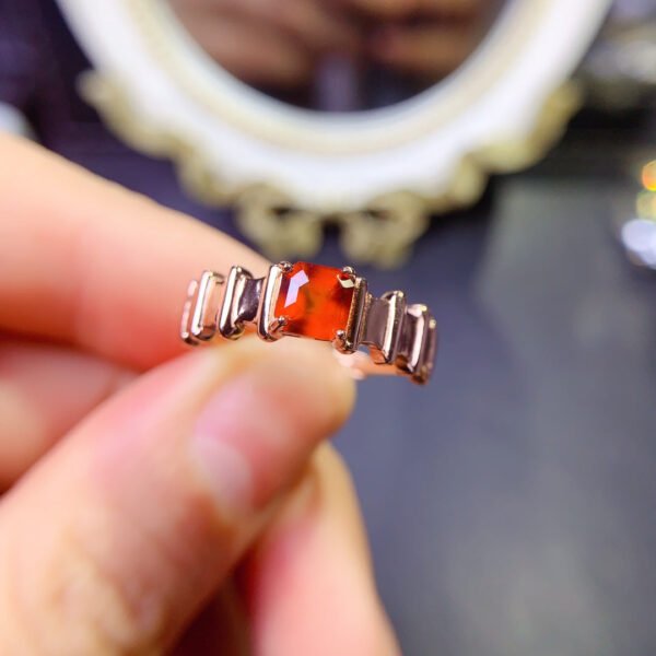 wsxc1698330501122_2 Pure natural Fanta garnet rings are shipped with a main stone size of 5mm.2610105634