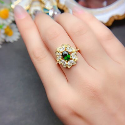 Natural diopside ring, main stone size 5 * 7mm2610130264