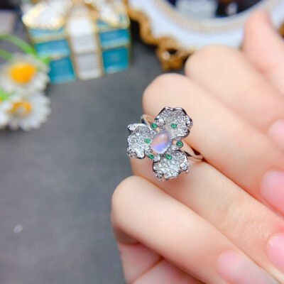 Pure Natural Moonlight Stone Ring Shipped, Main Stone Size 4 * 6mm2810120546