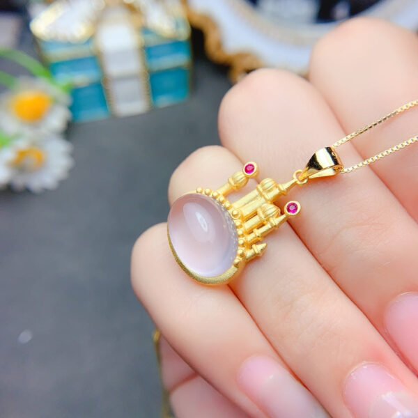 Pure natural powder crystal pendant, main stone 10 * 14mm2810120164