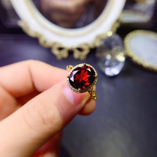 wsxc1698766273598_3 Pure natural Mozambique garnet ring, with a main stone size of 8 * 10mm3110140125
