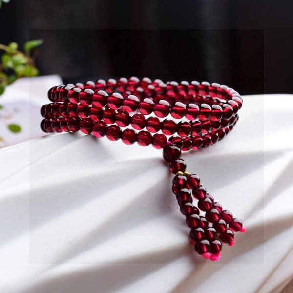 wsxc1699024317476_0 Natural Wine Red Garnet Three Ring Bracelet, with a bead diameter of 4.8mm0311139589