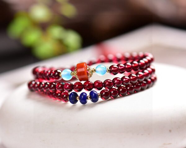 wsxc1699107933829_0 Natural Premium Wine Red Garnet Three Ring Bracelet, with a diameter of 4.8mm0311129894