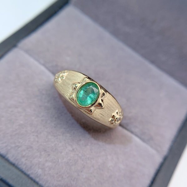 wsxc1699111789210_5 Pure natural Colombian emerald ring, main stone size 4 * 6mm0411190564