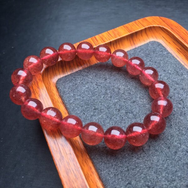 wsxc1699477245418_5 Strawberry Crystal Single Loop Bracelet 💕 Specification 10mm ✨0811081453