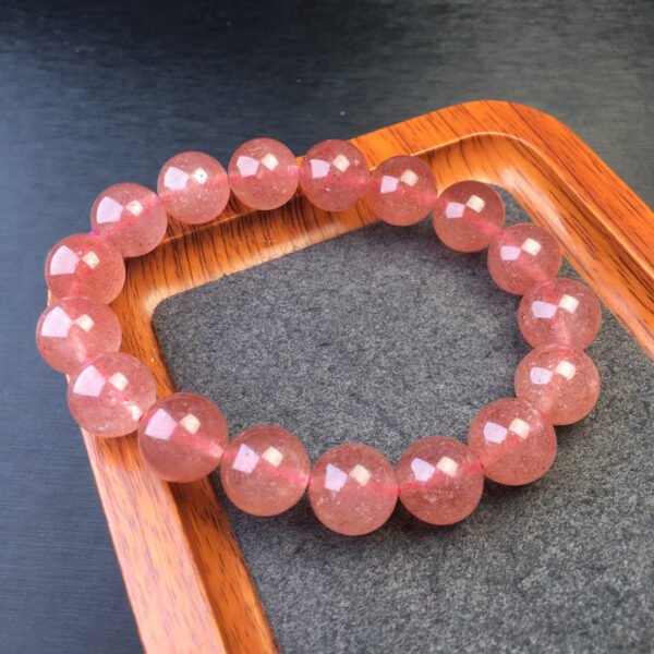 wsxc1699801027276_3 Strawberry Crystal Single Loop Bracelet 💕 Specification 12mm ✨1111024168