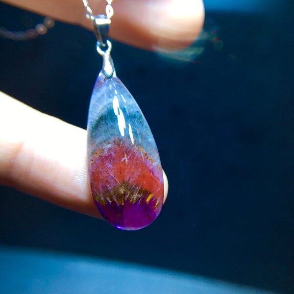 Aurora 23 Light Titanium Violet Titanium Crystal 👀 Droplet pendant for men and women, size: 28.2/12.7mm1111208166