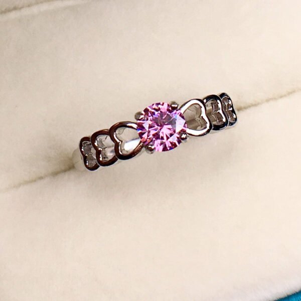 wsxc1699969017928_0 Classic Pink Mosang Diamond Ring, Main Stone Circle 5 * 5mm1114150299
