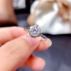 Classic Mosan Diamond Set, Main Stone 1 Carat, Round 6.5mm1114199255