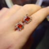 wsxc1700248706272_3 Pure natural Fenda garnet earrings, with a main stone size of 5mm.1117130599