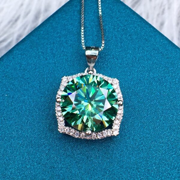 wsxc1700320177440_3 Popular Mosang Diamond Pendant, with a main stone of 6 carats and a circle of 12mm,1118199144