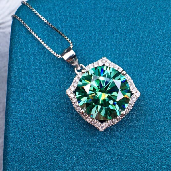 wsxc1700320177440_6 Popular Mosang Diamond Pendant, with a main stone of 6 carats and a circle of 12mm,1118199144