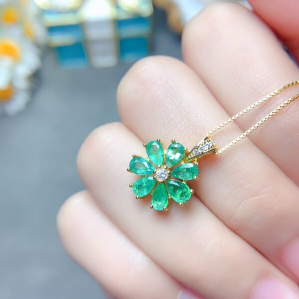 wsxc1700321222447_2 Premium Natural Columbia Emerald Pendant, Main Stone Size 3 * 5mm1118425199