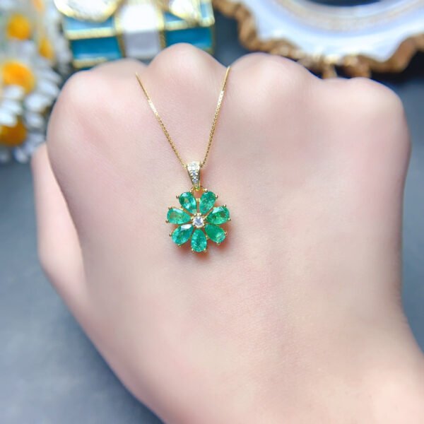 wsxc1700321222447_3 Premium Natural Columbia Emerald Pendant, Main Stone Size 3 * 5mm1118425199